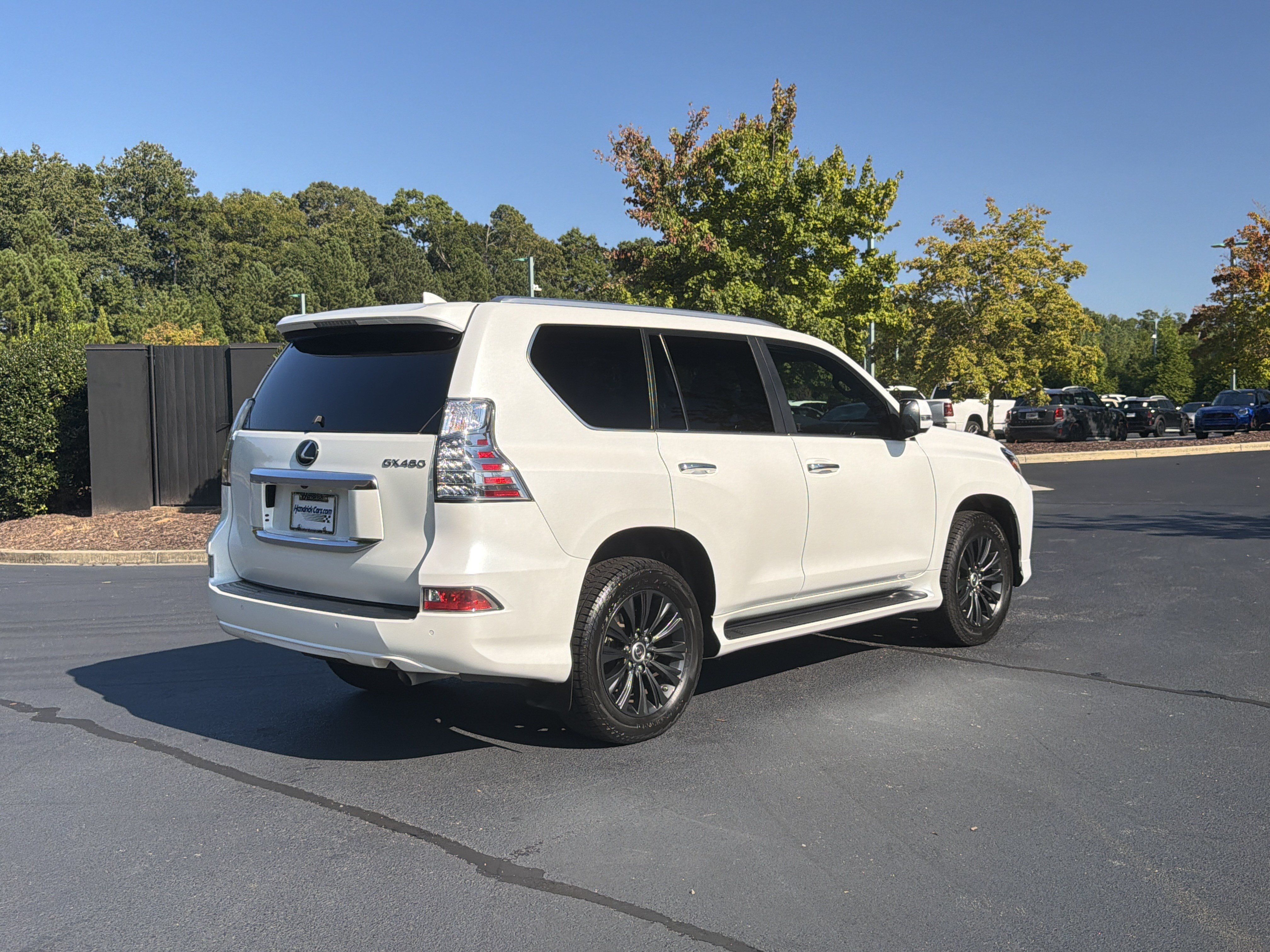 Used 2023 Lexus GX 460 Luxury AWD/4WD image 3