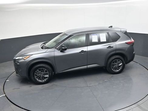 Used 2023 Nissan Rogue S image 22