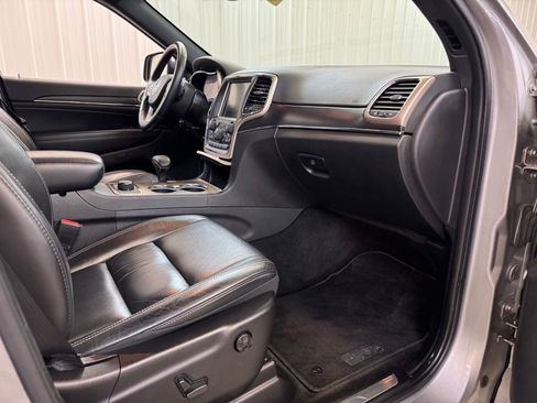 Used 2015 Jeep Grand Cherokee Limited image 28