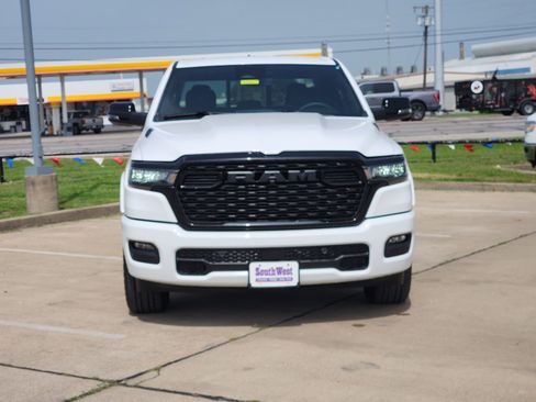 Used 2026 RAM 1500 Lone Star AWD/4WD image 6