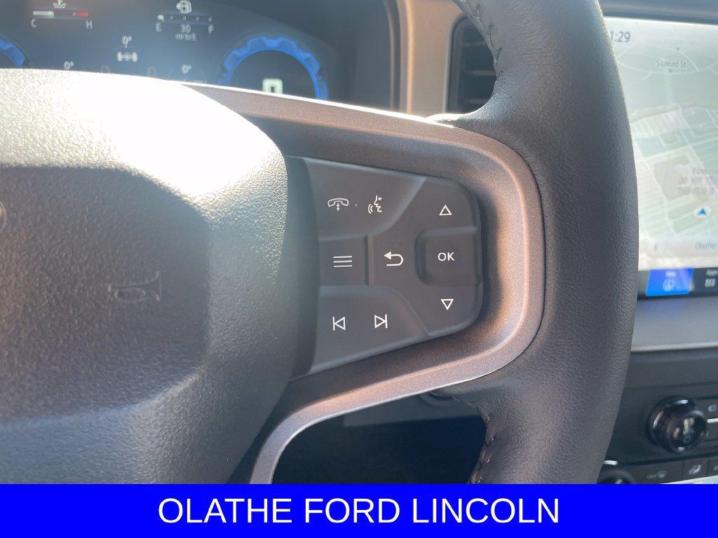 New 2025 Ford Bronco Outer Banks AWD/4WD image 17