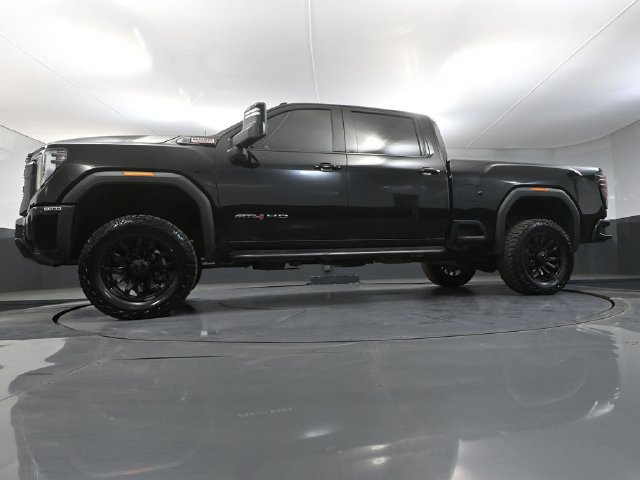 Used 2024 GMC Sierra 2500 AT4 w/ Technology Package AWD/4WD image 48