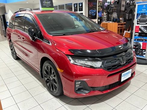 New 2026 Honda Odyssey Sport-L image 2