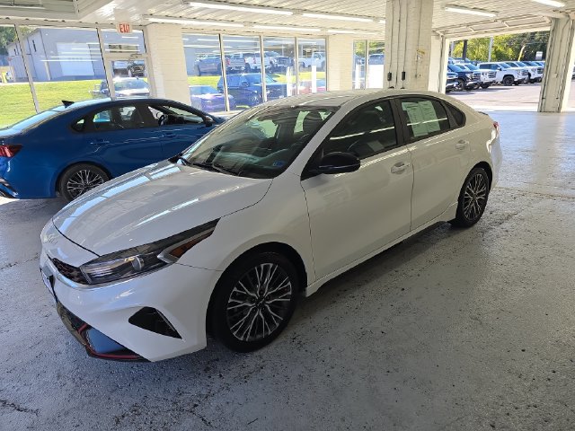 Certified 2023 Kia Forte GT-Line FWD image 2