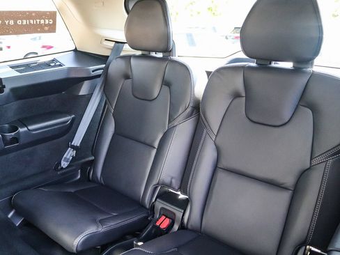 Used 2023 Volvo XC90 T8 Ultimate w/ Protection Package Premier AWD/4WD image 20