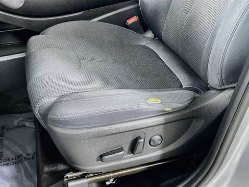Certified 2022 Hyundai Santa Fe SEL AWD/4WD image 19