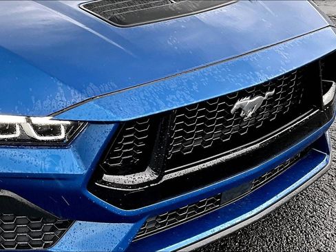 Used 2024 Ford Mustang GT Premium RWD image 30