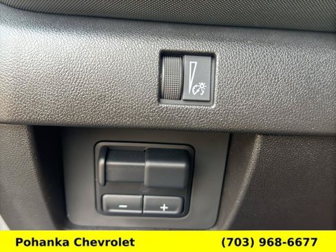 Used 2025 Chevrolet Colorado Z71 w/ Z71 Convenience Package 2 AWD/4WD image 13