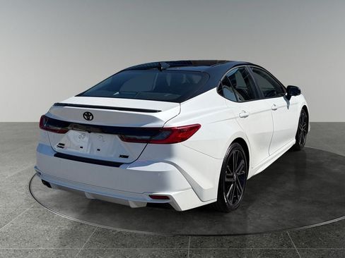 Used 2025 Toyota Camry XSE w/ Premium Plus Package AWD/4WD image 9
