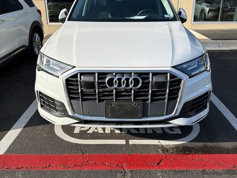 Used 2022 Audi Q7 3.0T Premium Plus w/ Premium Plus Package AWD/4WD image 2