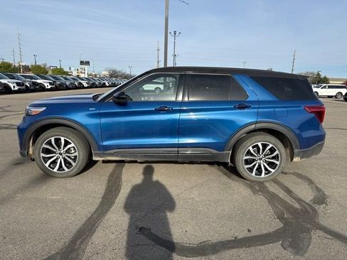 Used 2022 Ford Explorer ST-Line AWD/4WD image 7