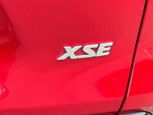 Used 2021 Toyota RAV4 XSE w/ Weather Package AWD/4WD image 32