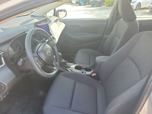 Used 2024 Toyota Corolla LE FWD image 22