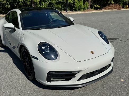 Used 2023 Porsche 911 GT3 RS image 17