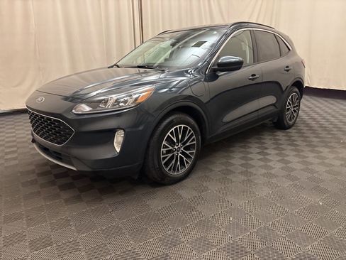 Used 2022 Ford Escape SEL w/ Technology Package image 1
