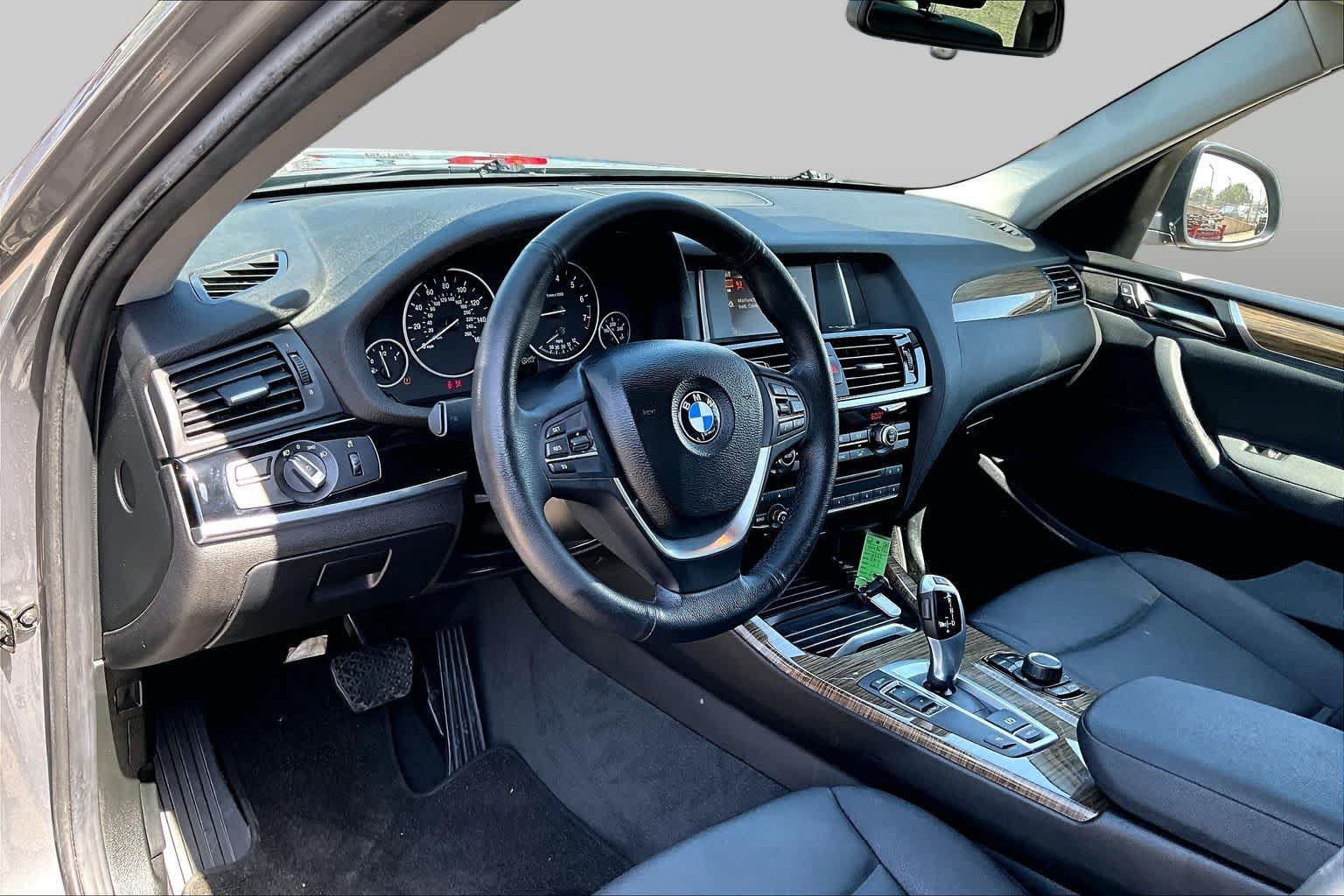 Used 2017 BMW X3 sDrive28i RWD image 16