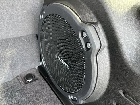 Used 2024 Jeep Wrangler Unlimited Rubicon 4xe AWD/4WD image 45
