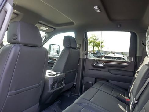 New 2026 Chevrolet Silverado 2500 LT w/ True North Edition AWD/4WD image 15