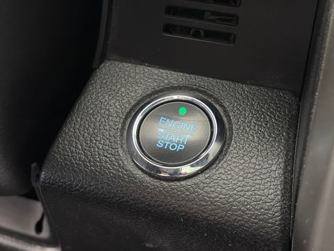 Used 2018 Ford F150 Lariat w/ Equipment Group 502A Luxury image 24