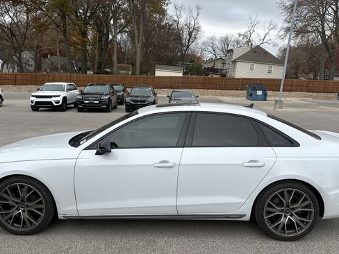 Used 2023 Audi S4 Premium Plus w/ Premium Plus Package image 7