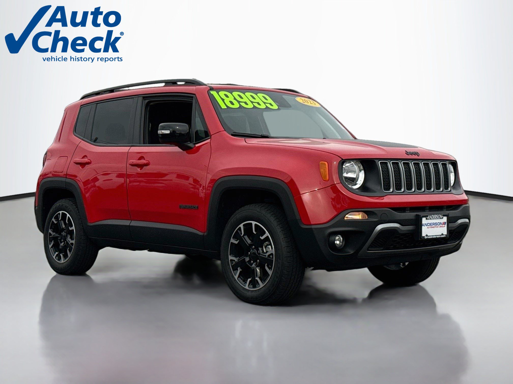 Used 2023 Jeep Renegade Latitude AWD/4WD image 1