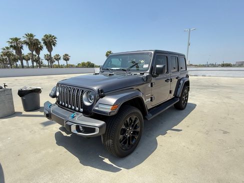 Used 2023 Jeep Wrangler Unlimited Sahara w/ Cold Weather Group AWD/4WD image 1