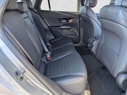Certified 2025 Mercedes-Benz GLC 300 4MATIC image 18