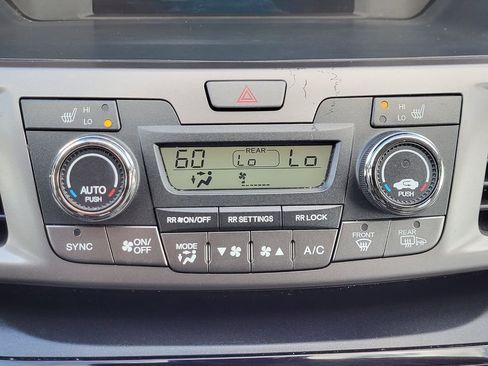 Used 2017 Honda Odyssey EX-L image 27