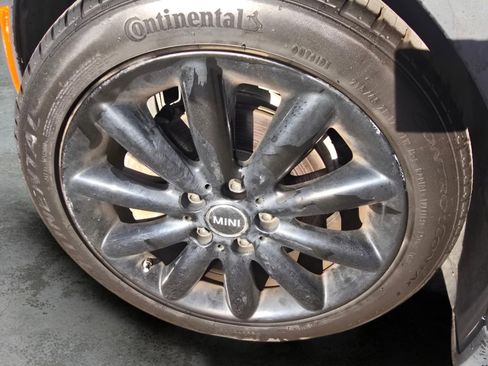 Used 2015 MINI Cooper S image 15