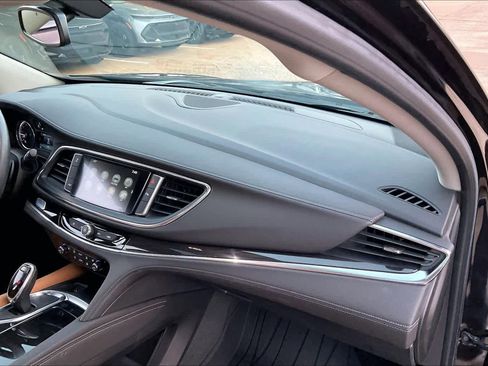 Used 2018 Buick Enclave Essence w/ Trailering Package image 18