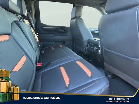 Used 2025 GMC Sierra 1500 AT4 w/ AT4 Premium Package image 29