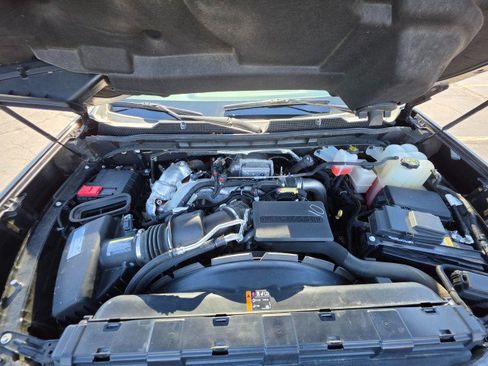 Used 2021 Chevrolet Silverado 2500 High Country w/ LPO, Hitch Package AWD/4WD image 13