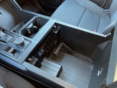 Used 2024 Toyota Tundra SR5 image 27