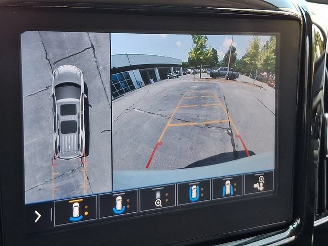 Used 2021 Chevrolet Traverse LT w/ LT Premium Package FWD image 18