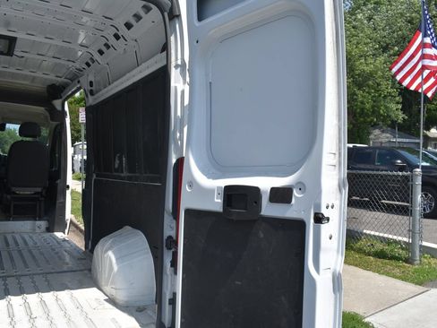 Used 2026 RAM ProMaster 2500 w/ Convenience Group FWD image 26