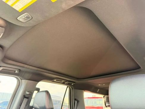 Used 2022 Ford Expedition Max Limited image 23