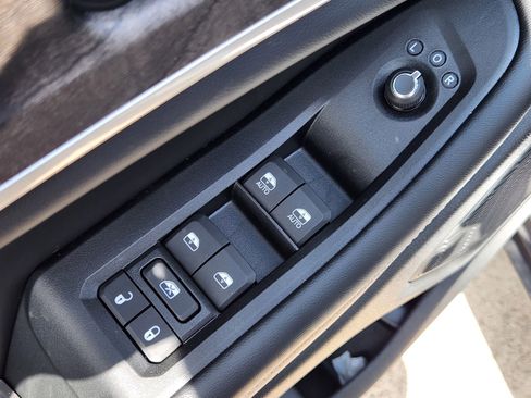 New 2026 Jeep Grand Cherokee L 4WD image 32