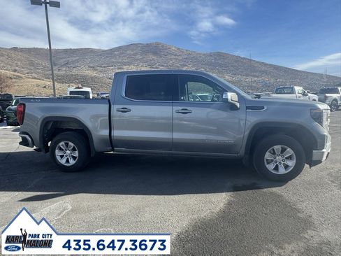 Used 2023 GMC Sierra 1500 Elevation w/ LPO, Elevation Black Package image 2