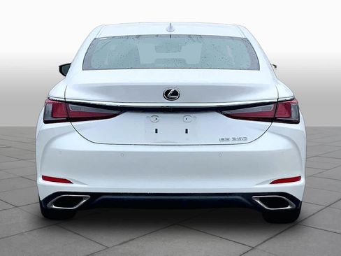 Used 2024 Lexus ES 350 w/ Premium Package FWD image 5