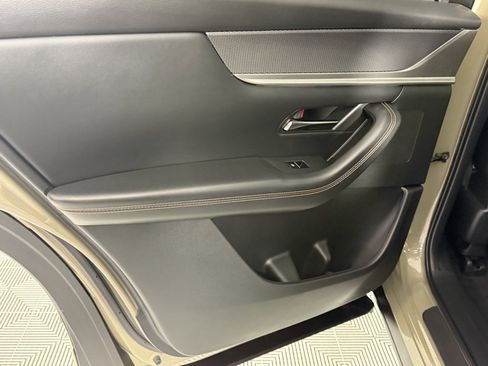 Used 2025 MAZDA CX-70 3.3 Turbo S w/ Premium Package image 28