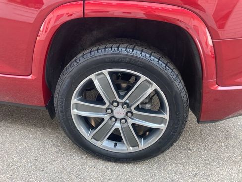 Certified 2019 GMC Acadia Denali AWD/4WD image 9
