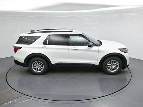 New 2026 Ford Explorer Active RWD image 41