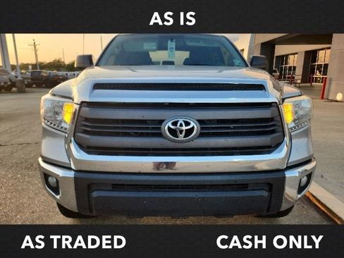 Used 2014 Toyota Tundra SR5 w/ SR5 Upgrade Package AWD/4WD image 2