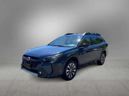 Used 2024 Subaru Outback Limited AWD/4WD image 1