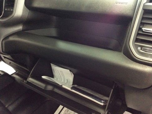 New 2024 RAM 2500 Tradesman w/ Chrome Appearance Group image 40