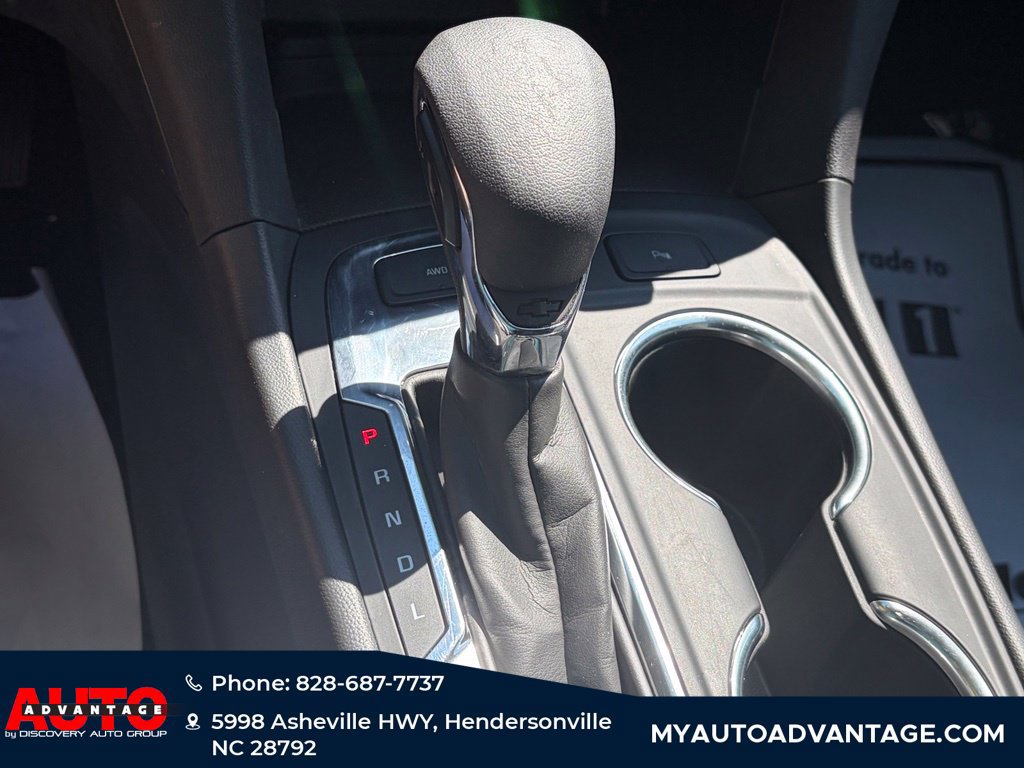 Used 2024 Chevrolet Equinox LT AWD/4WD image 17