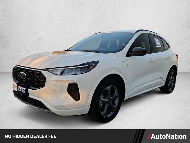 Used 2023 Ford Escape ST-Line w/ Tech Pack #1 AWD/4WD image 1