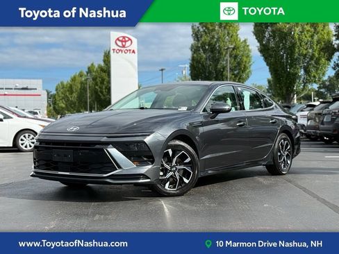 Used 2025 Hyundai Sonata SEL FWD image 1