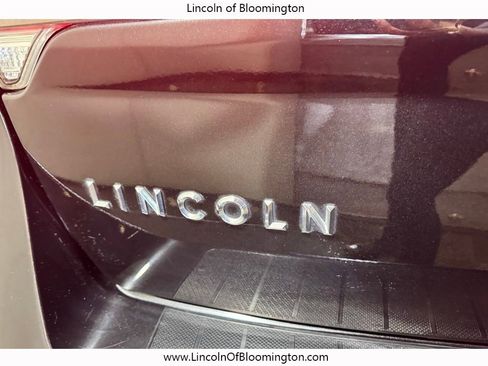 Used 2015 Lincoln MKX AWD w/ Equipment Group 102A image 22