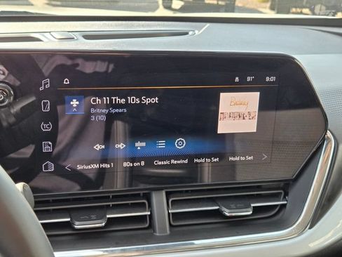Used 2026 Chevrolet Trax LT w/ LT Convenience Package FWD image 20